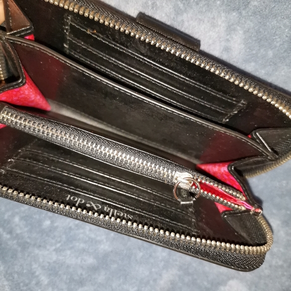 Wallet - Picture 5 of 5